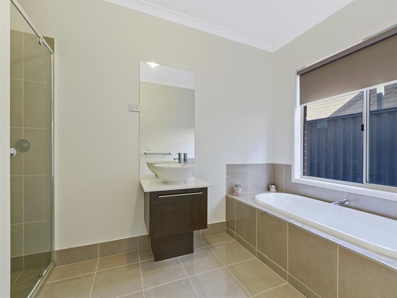 14 Vanin Street, Epping VIC 3076