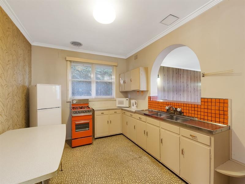 16 Edmondson Street, Lalor VIC 3075