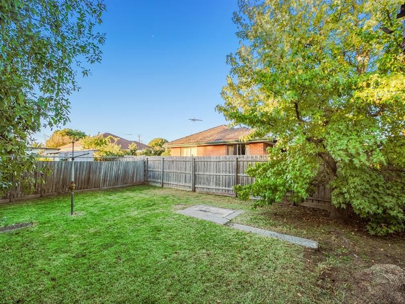 16 Edmondson Street, Lalor VIC 3075