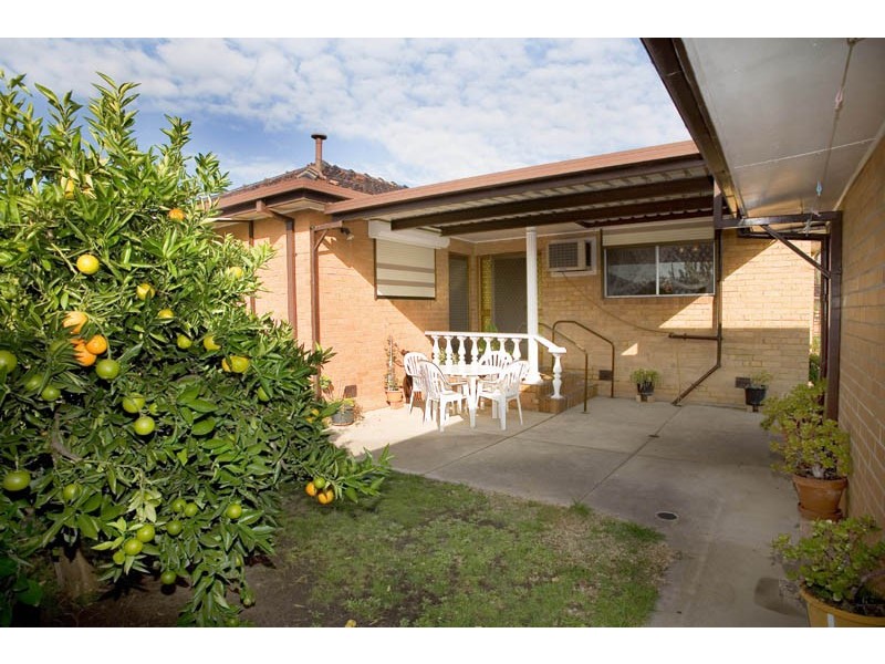 58 Alexander Avenue, Thomastown VIC 3074