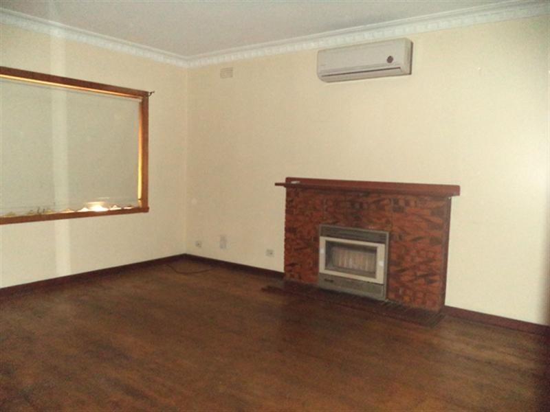 108 Cheddar Road, Reservoir VIC 3073