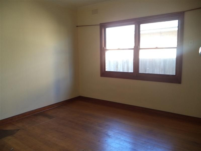 108 Cheddar Road, Reservoir VIC 3073