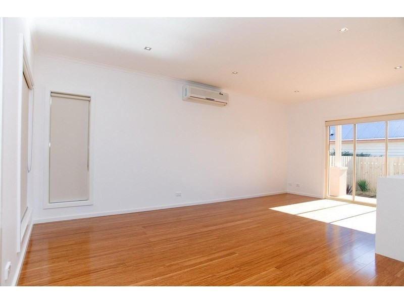 106A Spring Street, Reservoir VIC 3073