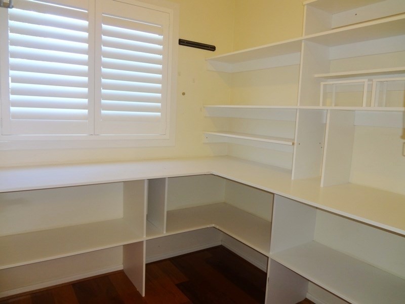 13 Mernda Village Drive, Mernda VIC 3754