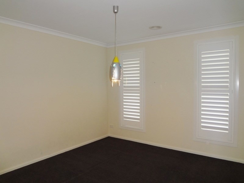 13 Mernda Village Drive, Mernda VIC 3754