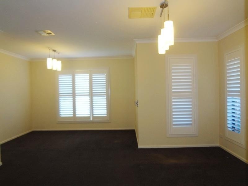 13 Mernda Village Drive, Mernda VIC 3754