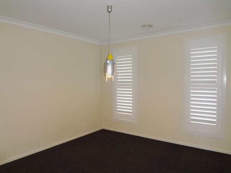 13 Mernda Village Drive, Mernda VIC 3754