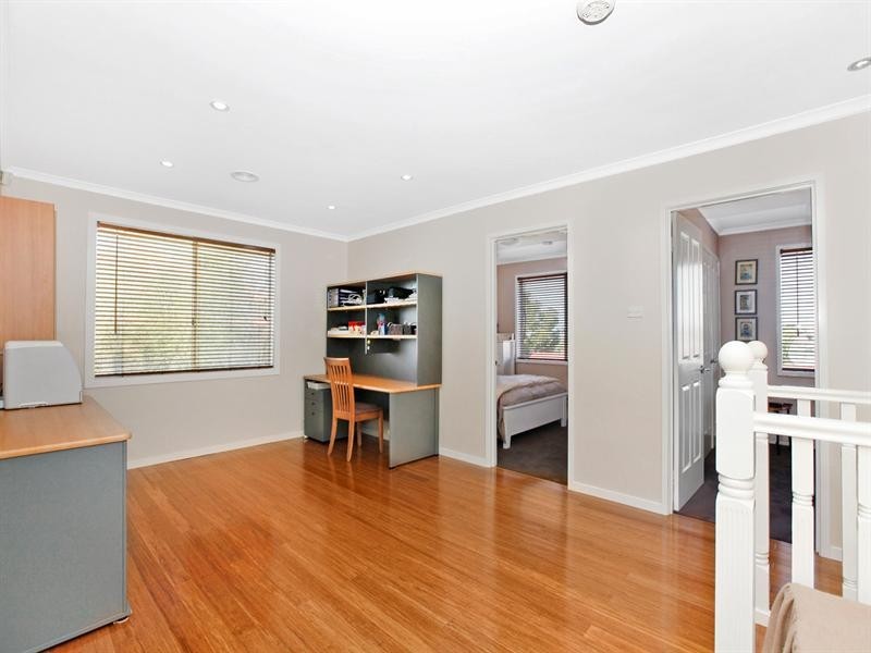 3 Eucalypt Drive, Mill Park VIC 3082