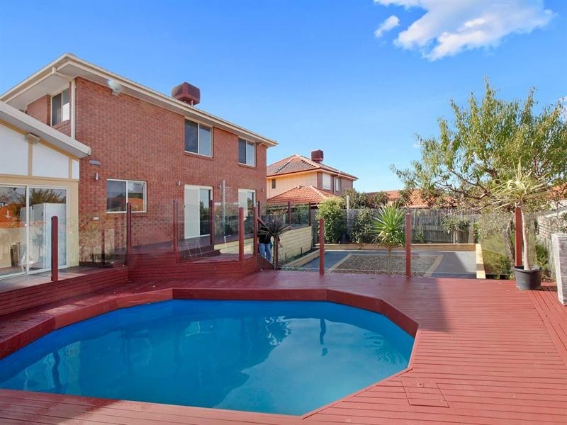 3 Eucalypt Drive, Mill Park VIC 3082