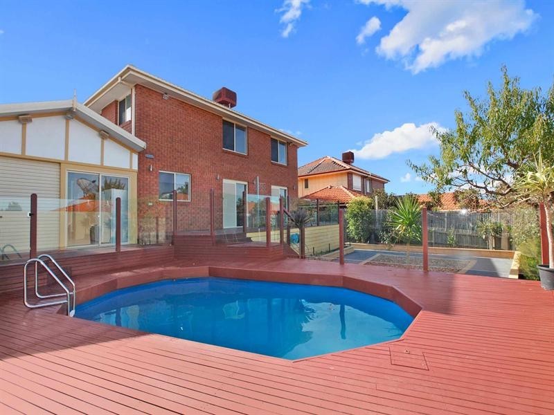 3 Eucalypt Drive, Mill Park VIC 3082