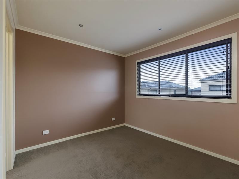 11/13 Viewgrand Boulevard, Epping VIC 3076