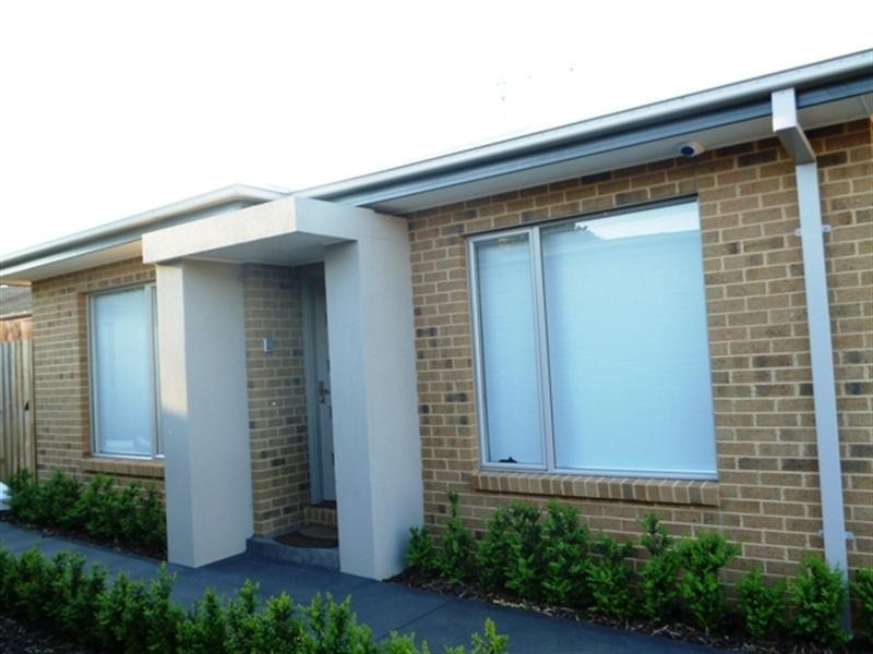 6/16 Young Street, Epping VIC 3076