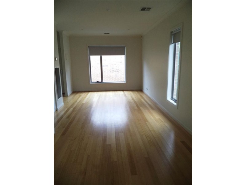 6/16 Young Street, Epping VIC 3076