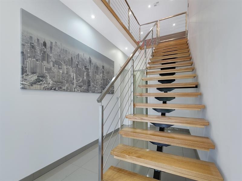 19 Alain Avenue, South Morang VIC 3752