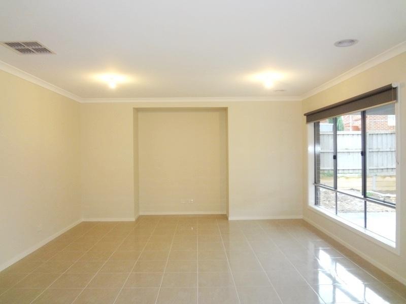7 Odette Way, South Morang VIC 3752