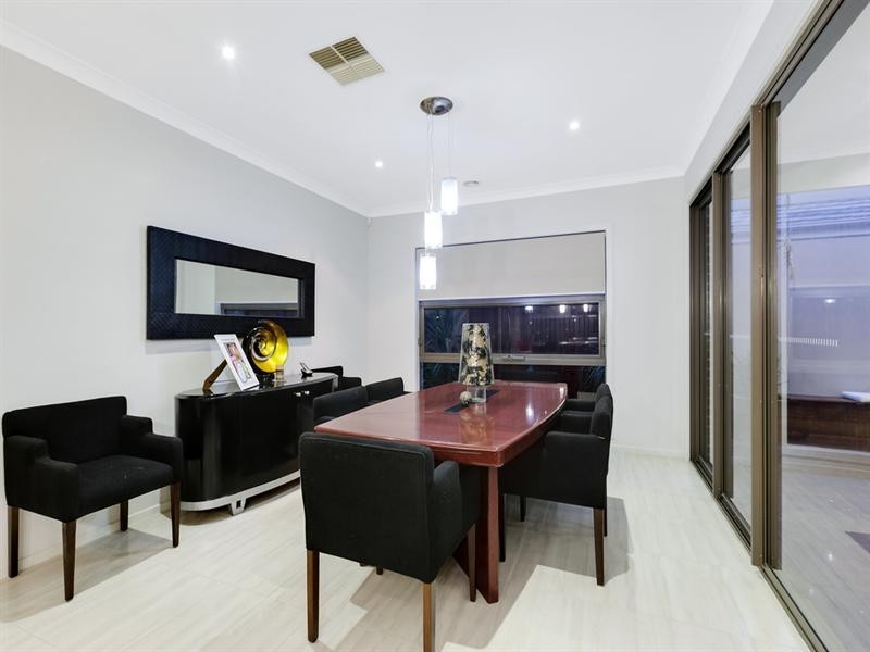 66 Suncroft Drive, Lalor VIC 3075