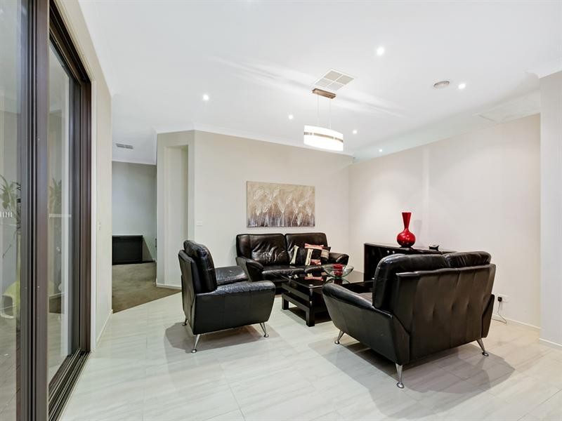 66 Suncroft Drive, Lalor VIC 3075