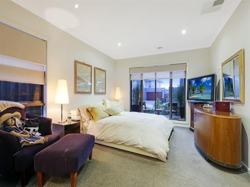 66 Suncroft Drive, Lalor VIC 3075