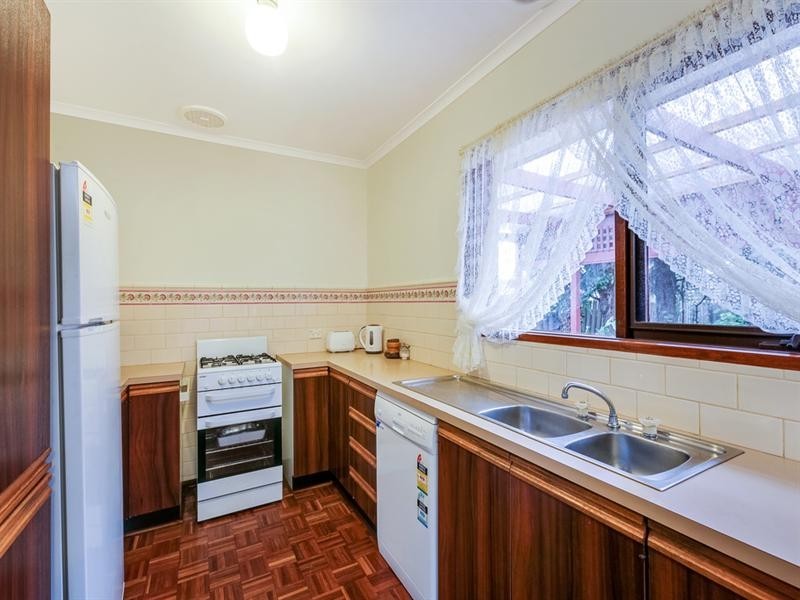 6 Holburn Way, Epping VIC 3076