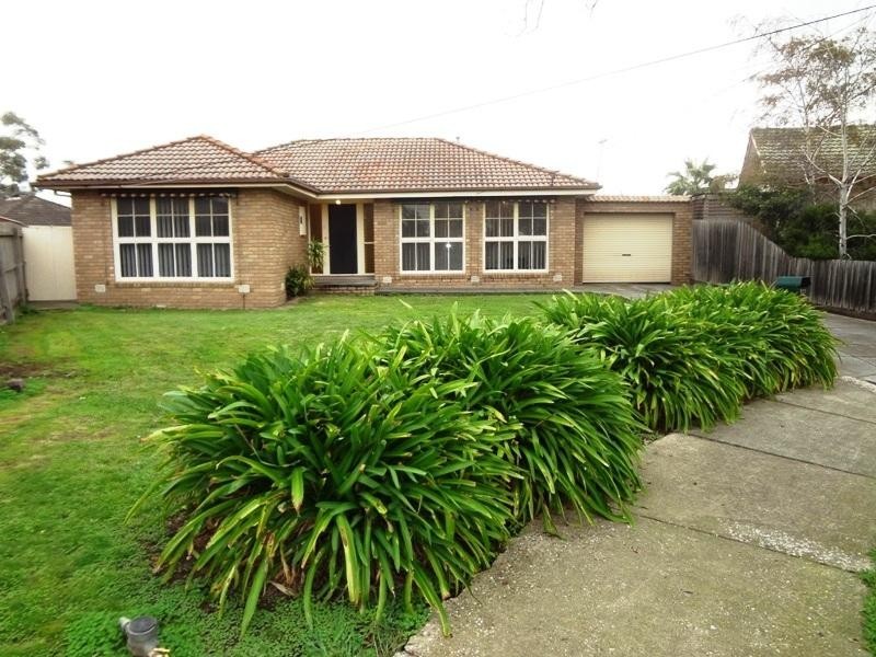 12 Magnolia Court, Lalor VIC 3075