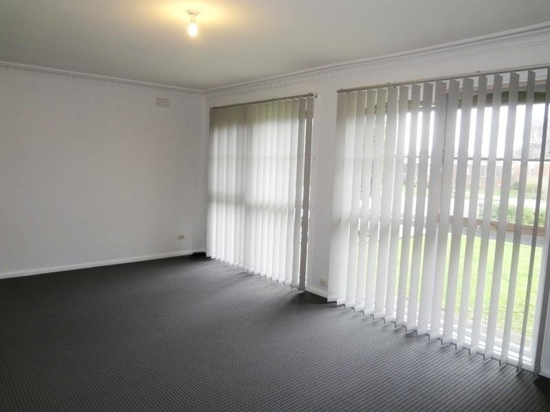 12 Magnolia Court, Lalor VIC 3075