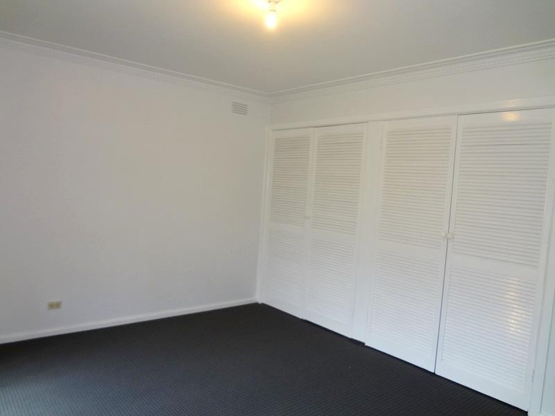 12 Magnolia Court, Lalor VIC 3075