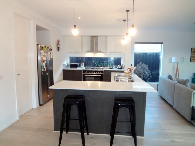 34 Aleman Green, Mernda VIC 3754