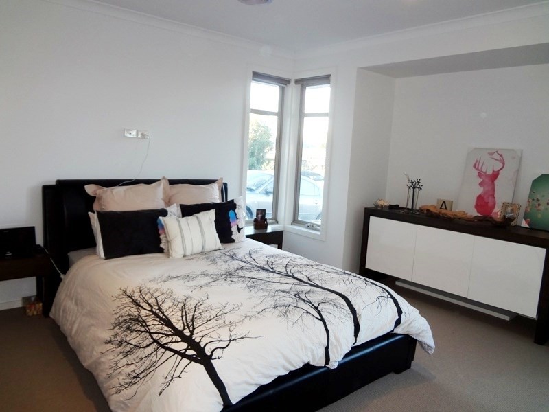 34 Aleman Green, Mernda VIC 3754