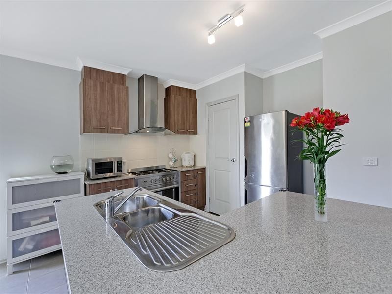 56 Manley Street, Epping VIC 3076