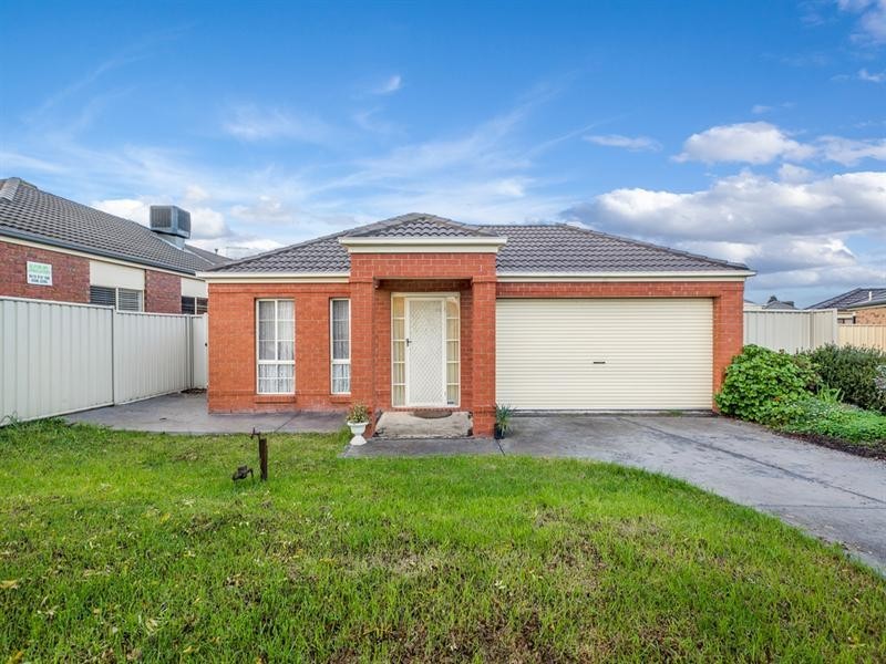 16 Erindale Place, Craigieburn VIC 3064