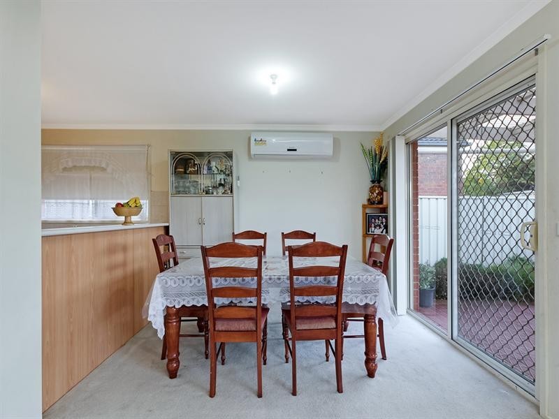 16 Erindale Place, Craigieburn VIC 3064