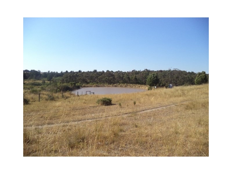 140 Arkells Lane, Wandong VIC 3758