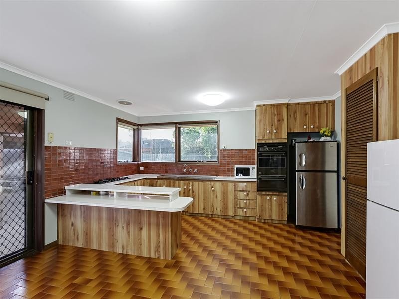 10 Karri Grove, Epping VIC 3076