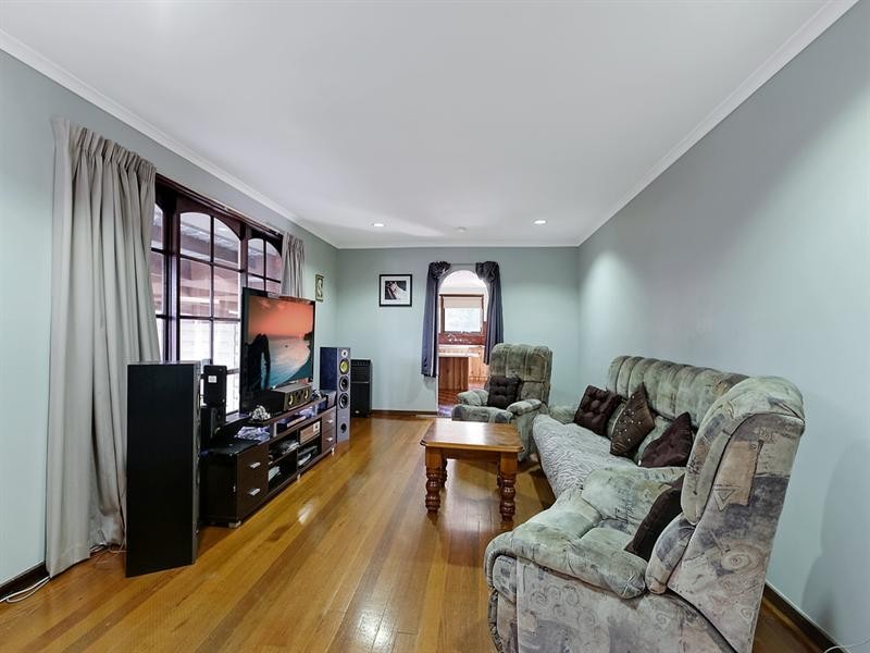 10 Karri Grove, Epping VIC 3076