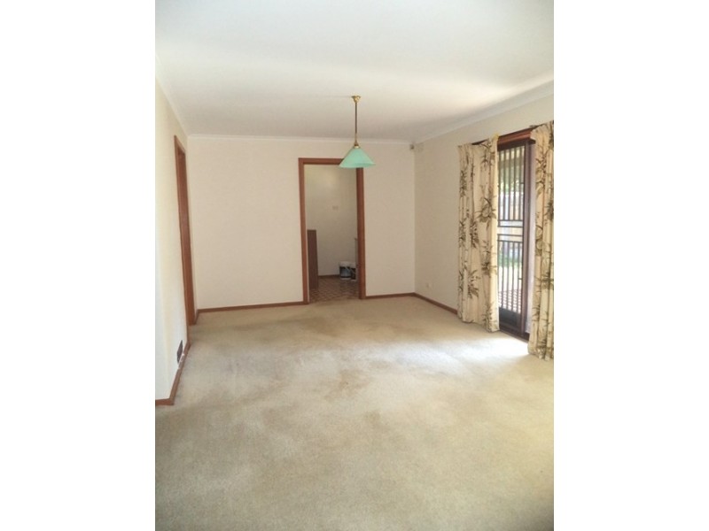 1 Idriess Court, Mill Park VIC 3082