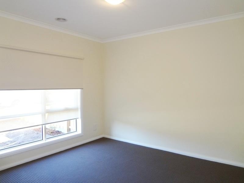 11A Kiama Drive, Lalor VIC 3075