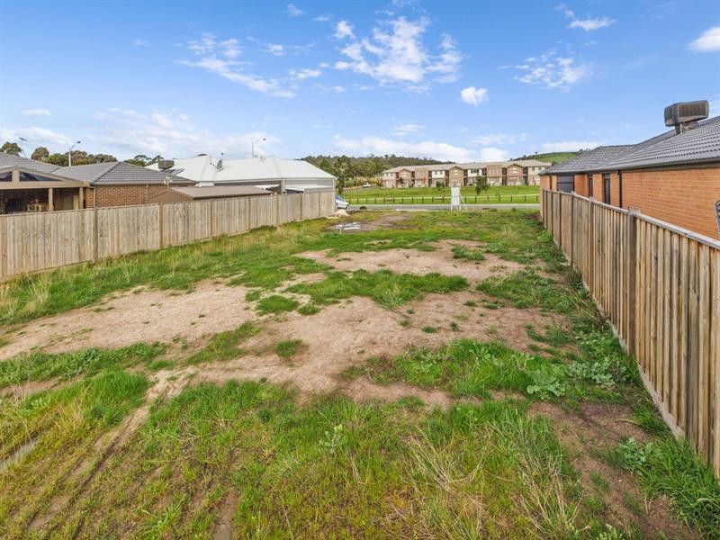 5 Greenside Way, Mernda VIC 3754