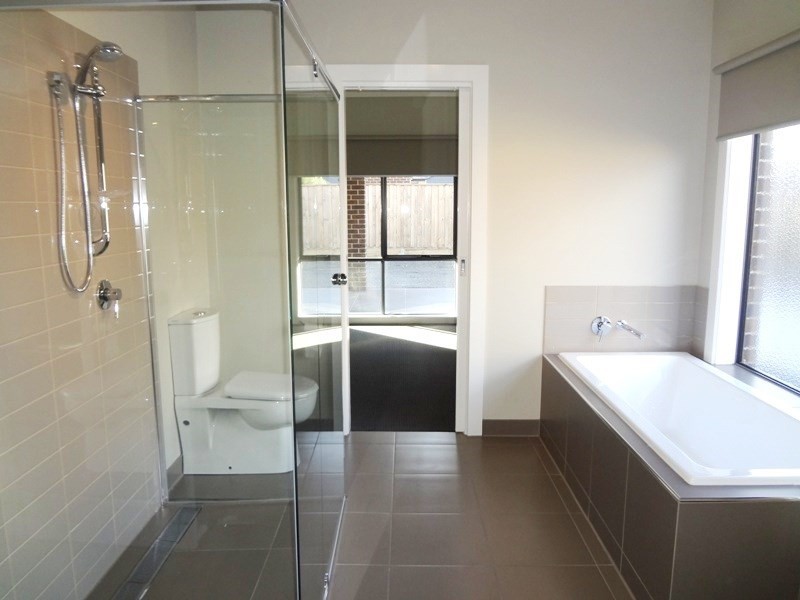 22 Loughton Avenue, Epping VIC 3076