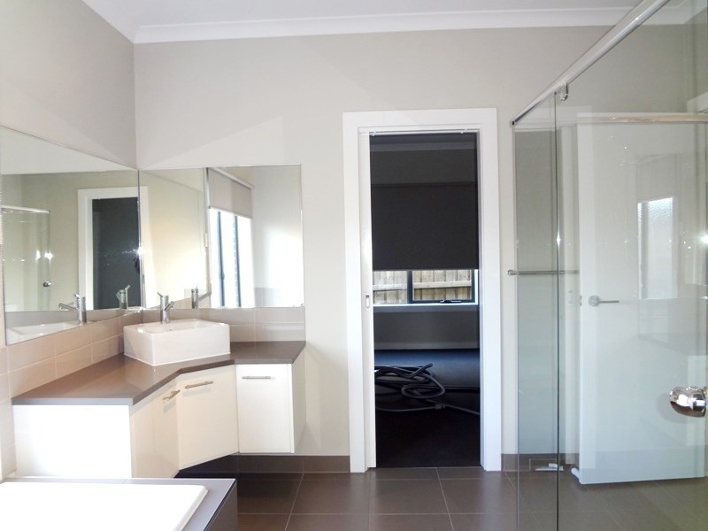 22 Loughton Avenue, Epping VIC 3076