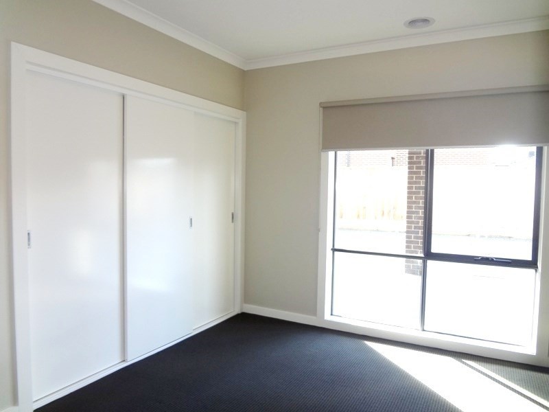 22 Loughton Avenue, Epping VIC 3076
