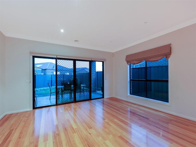 6 Steels Place, South Morang VIC 3752