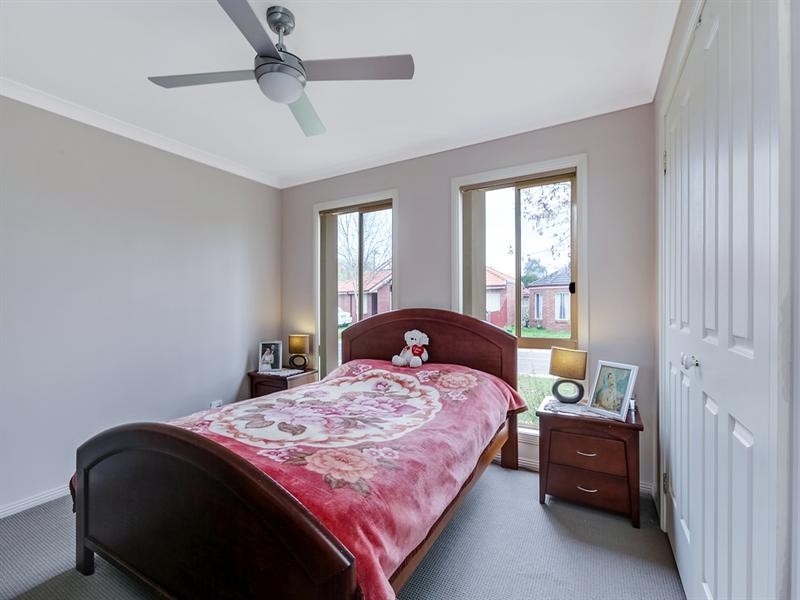 28 Oldfield Place, Epping VIC 3076