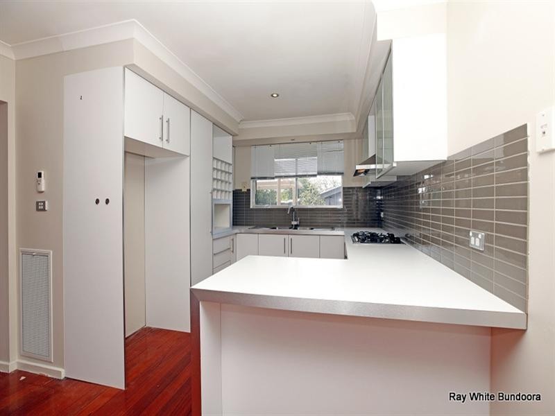 10 Kalara Close, Lalor VIC 3075