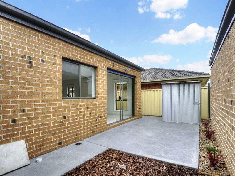 30 Quartz Grove, Epping VIC 3076