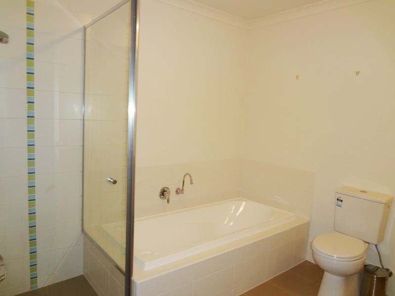 16 Pin Oak Mews, Epping VIC 3076