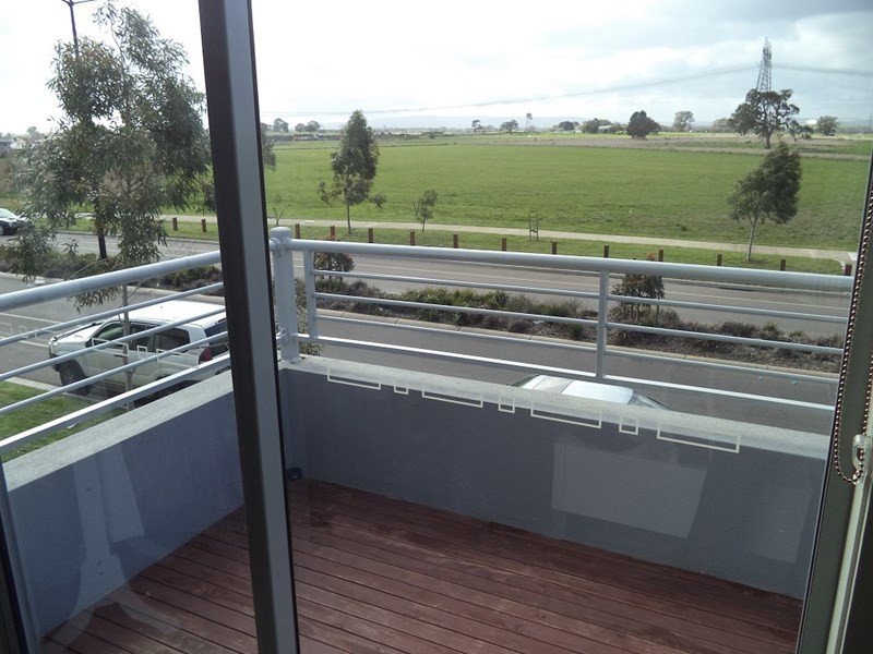 11 Champions Parade, Epping VIC 3076