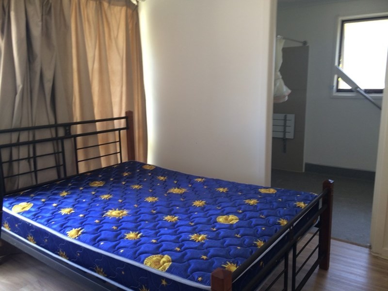 Rooms@5 Merryn Close, Bundoora VIC 3083