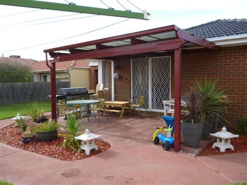2 Cantle Close, Epping VIC 3076