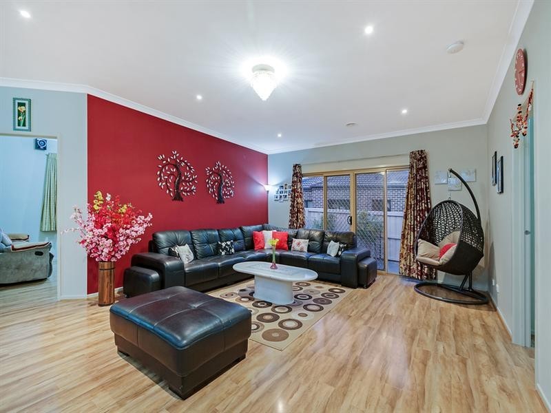 10 Karagola Terrace, Epping VIC 3076