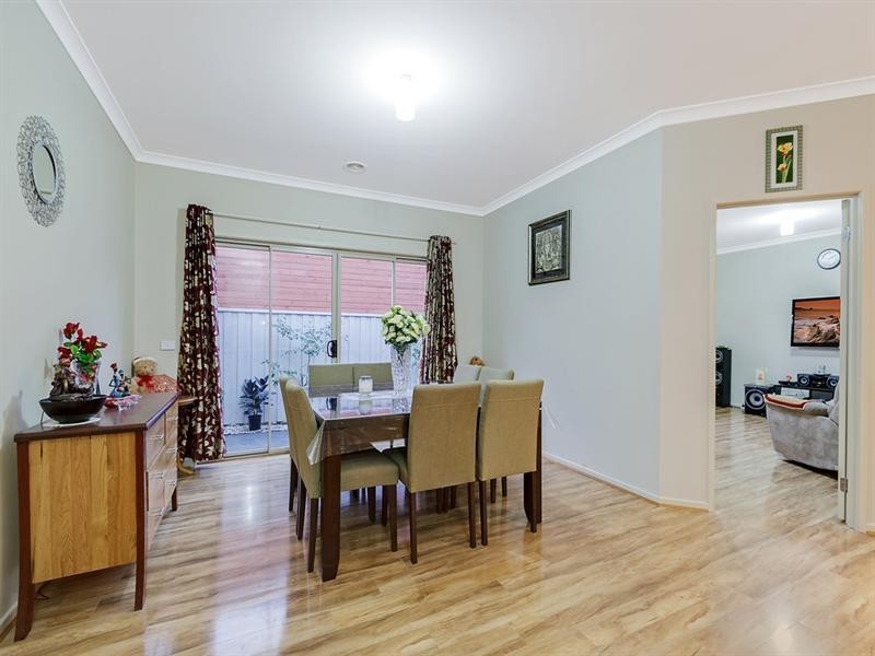 10 Karagola Terrace, Epping VIC 3076